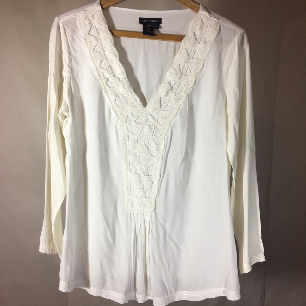 Max edition embroidered white tunic size small